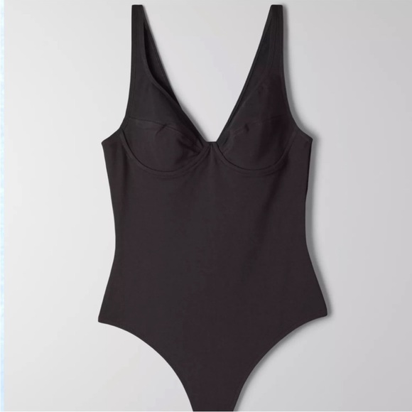 Babaton Bodysuit size L - Picture 1 of 10